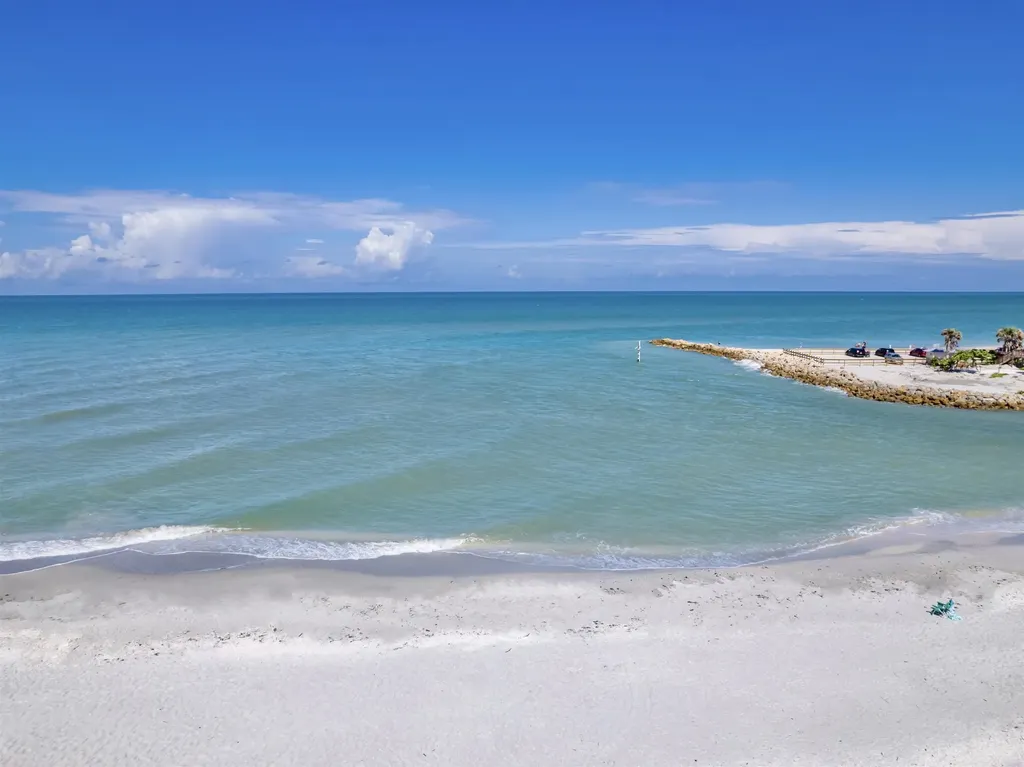 2563 Coconut Drive Sanibel FL 33957