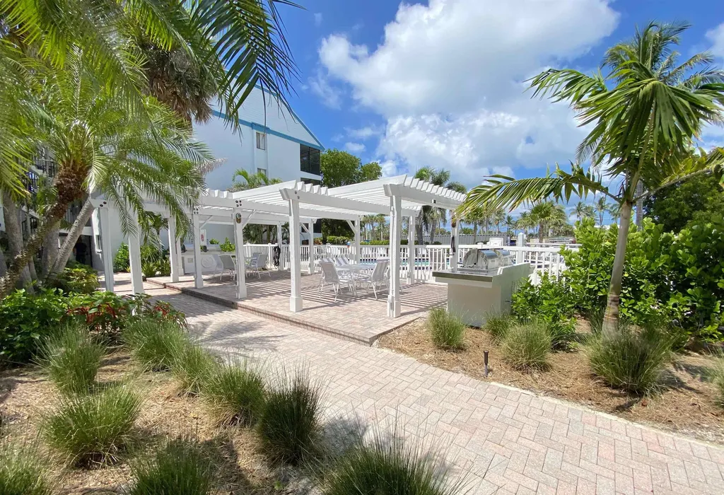 3111 Tennis Villas Captiva FL 33924