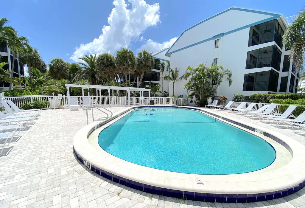 3111 Tennis Villas Captiva FL 33924