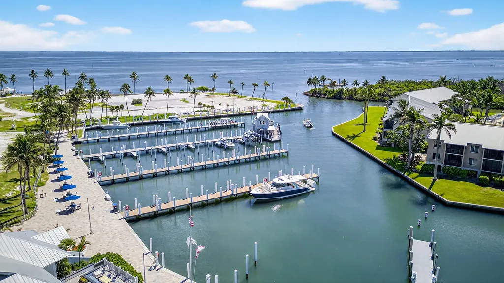 3111 Tennis Villas Captiva FL 33924