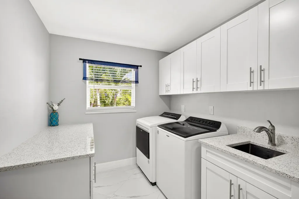 720 Durion Court Sanibel FL 33957