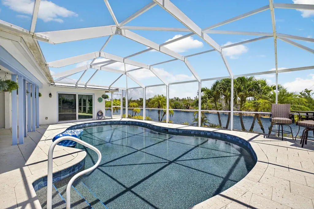 720 Durion Court Sanibel FL 33957