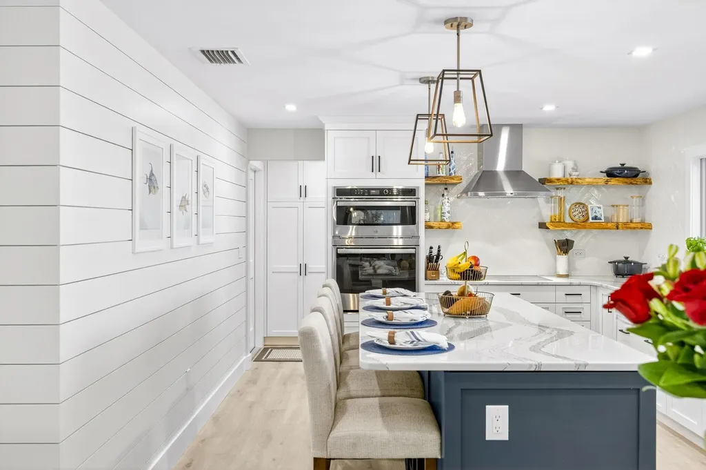 941 Pecten Court Sanibel FL 33957