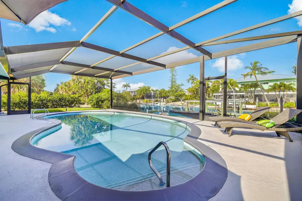 941 Pecten Court Sanibel FL 33957