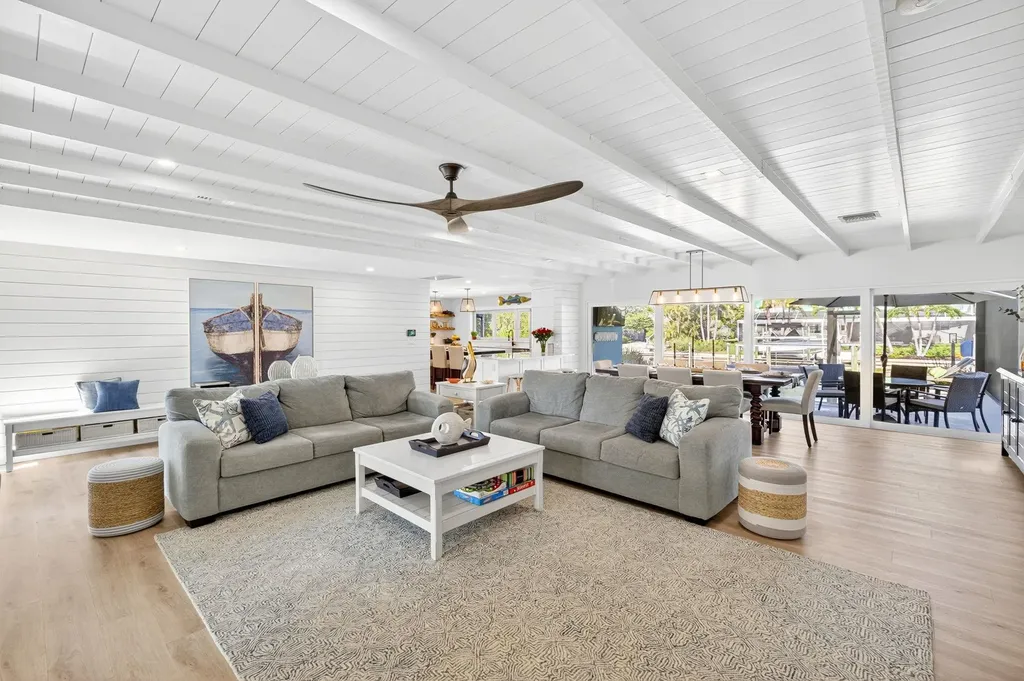 941 Pecten Court Sanibel FL 33957