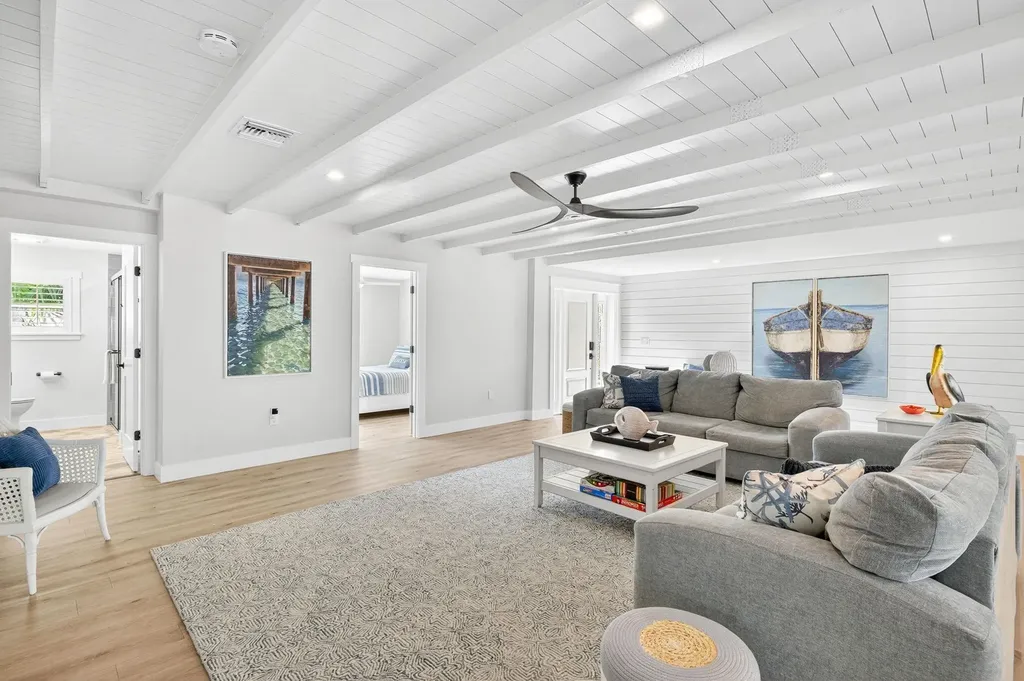 941 Pecten Court Sanibel FL 33957