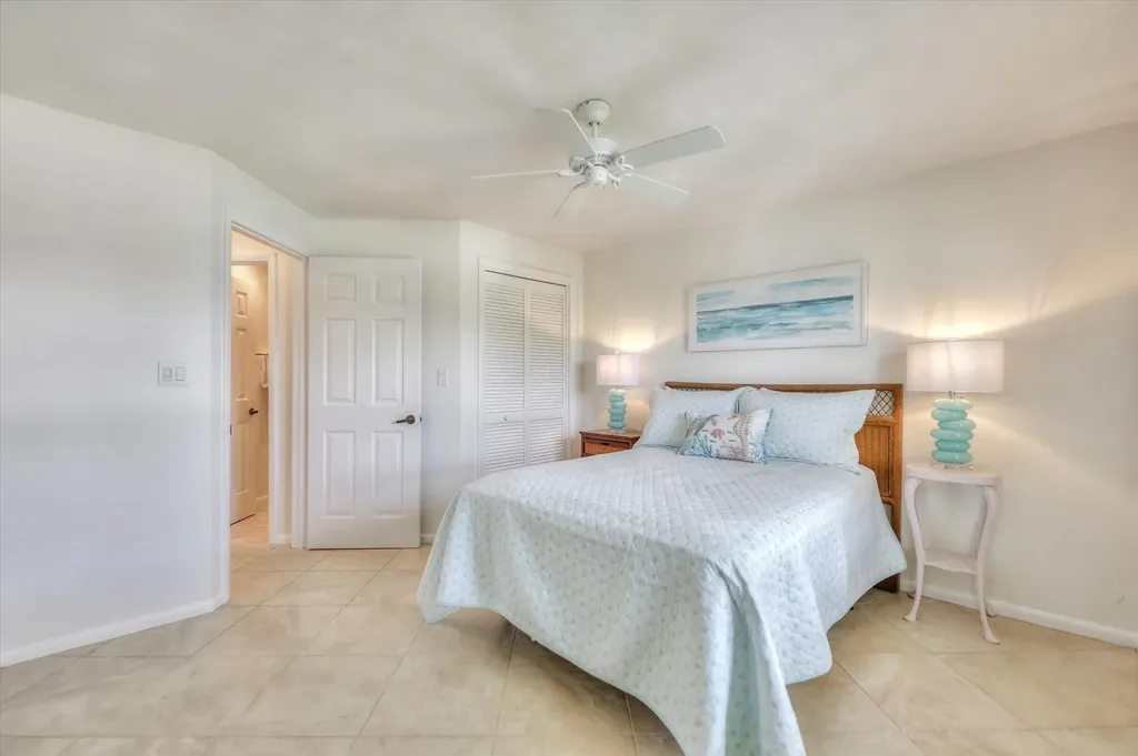 1286 Par View Drive Sanibel FL 33957