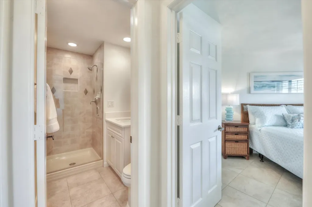 1286 Par View Drive Sanibel FL 33957