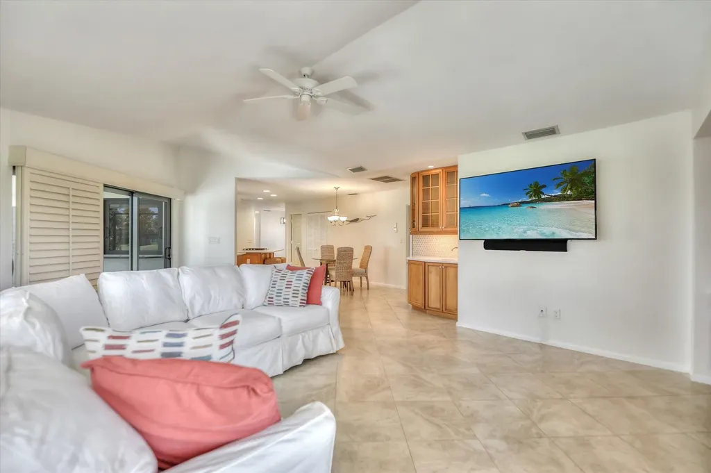 1286 Par View Drive Sanibel FL 33957