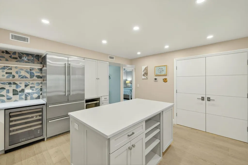 2929 W Gulf Drive Sanibel FL 33957