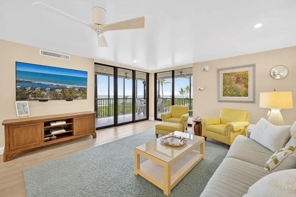 2929 W Gulf Drive Sanibel FL 33957