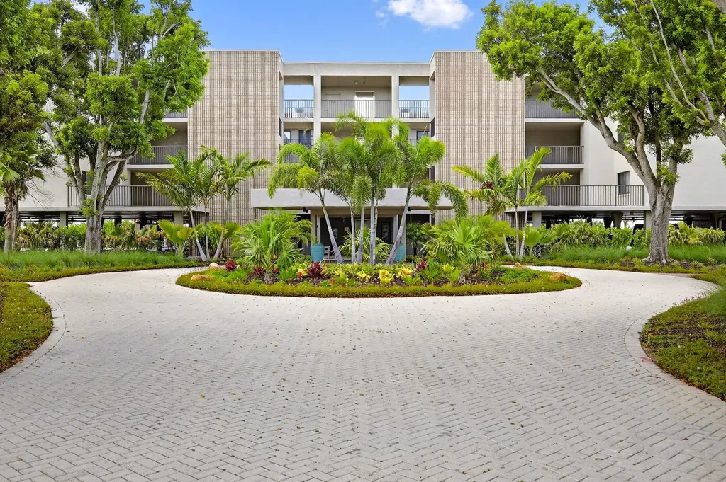 2929 W Gulf Drive Sanibel FL 33957