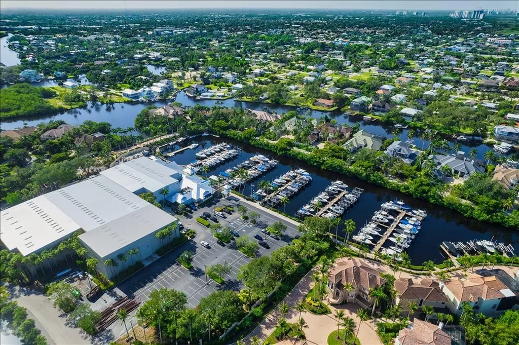 27024 Oakwood Lake Drive Bonita Springs FL 34134