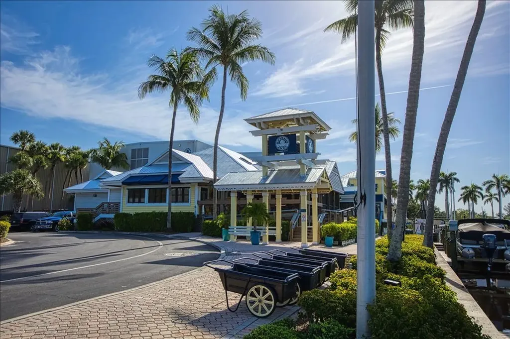 27024 Oakwood Lake Drive Bonita Springs FL 34134