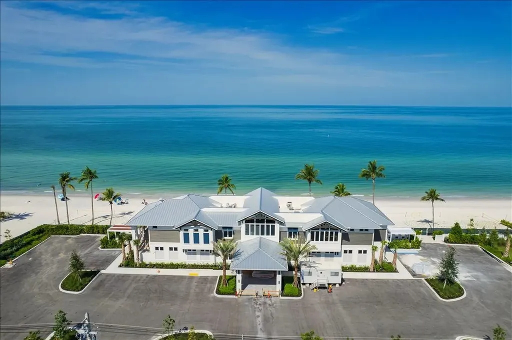 27024 Oakwood Lake Drive Bonita Springs FL 34134