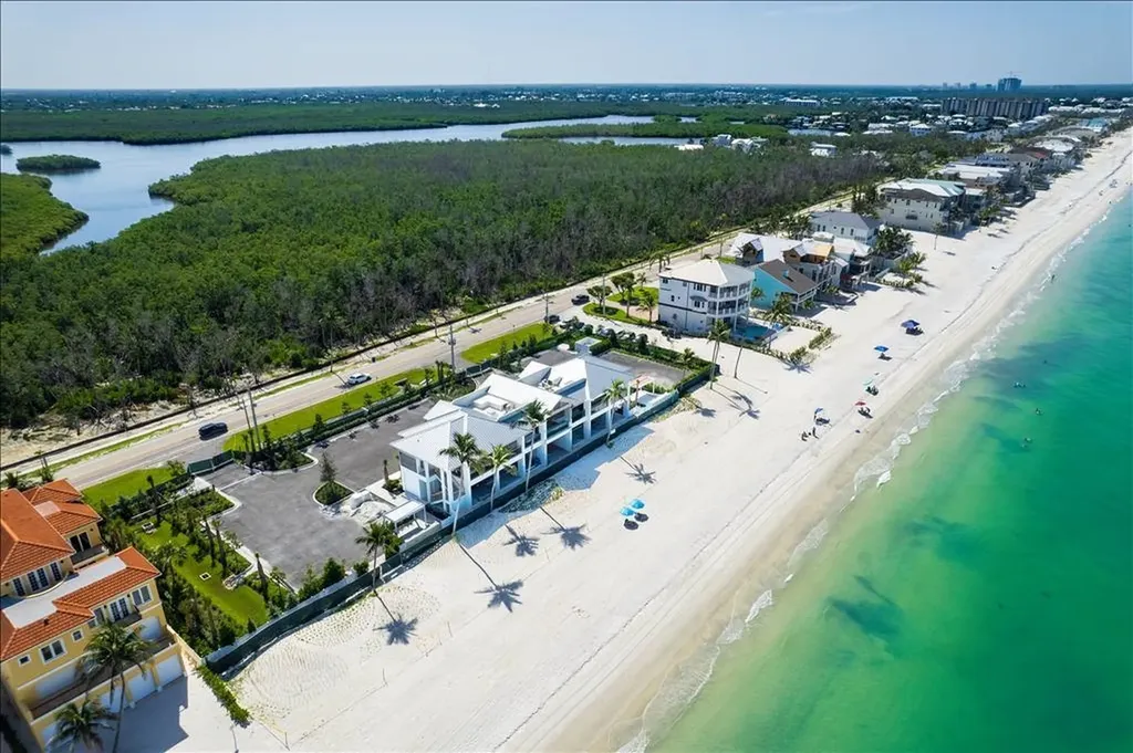 27024 Oakwood Lake Drive Bonita Springs FL 34134