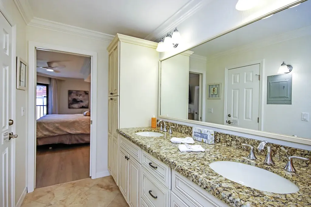 2445 W Gulf Drive Sanibel FL 33957