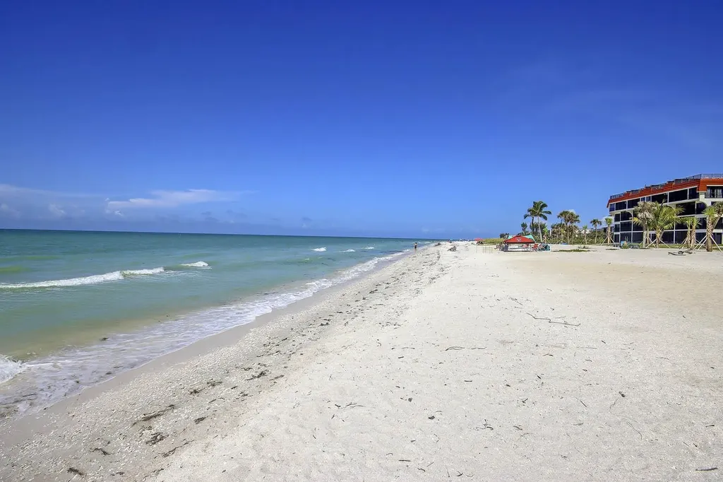 2445 W Gulf Drive Sanibel FL 33957