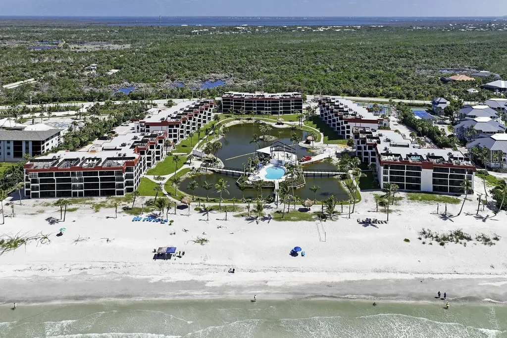 2445 W Gulf Drive Sanibel FL 33957