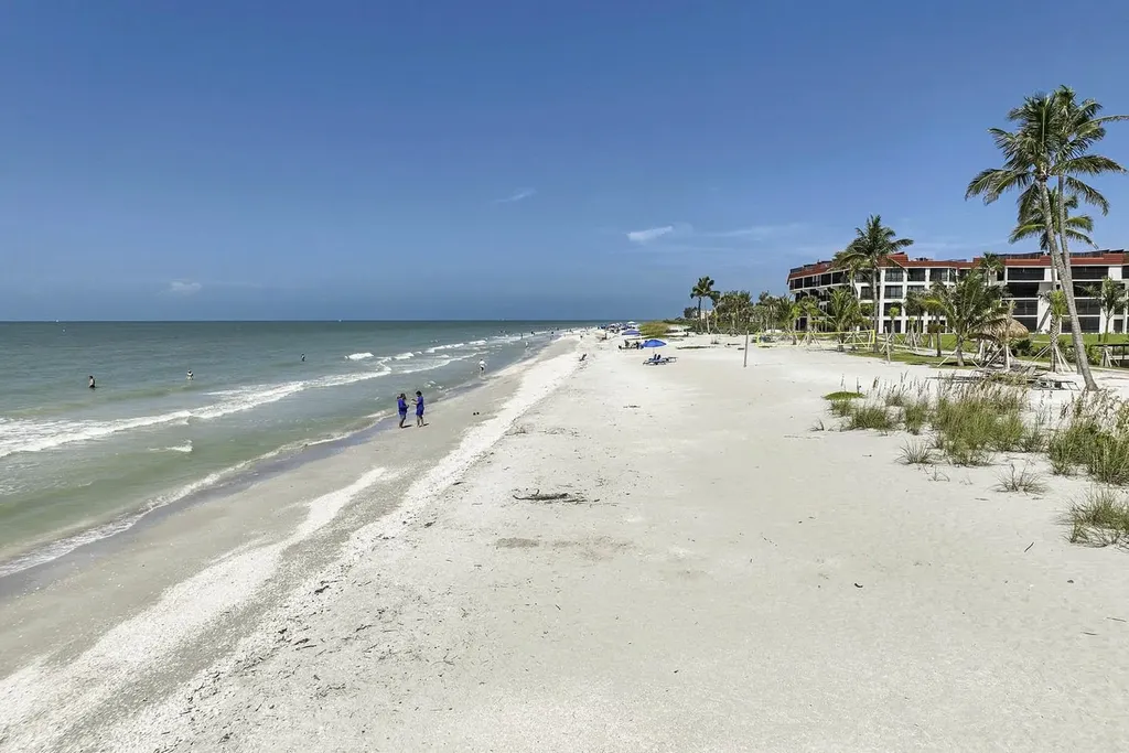 2445 W Gulf Drive Sanibel FL 33957