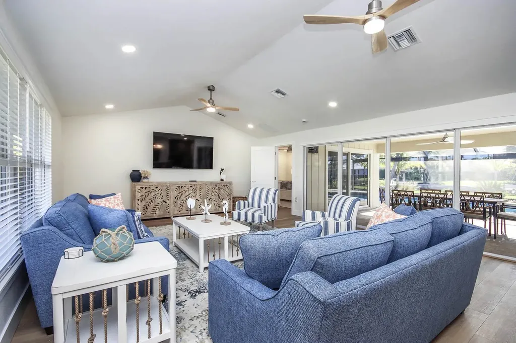 918 Kings Crown Drive Sanibel FL 33957