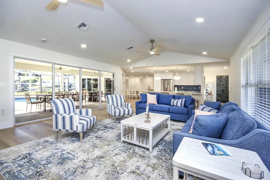 918 Kings Crown Drive Sanibel FL 33957