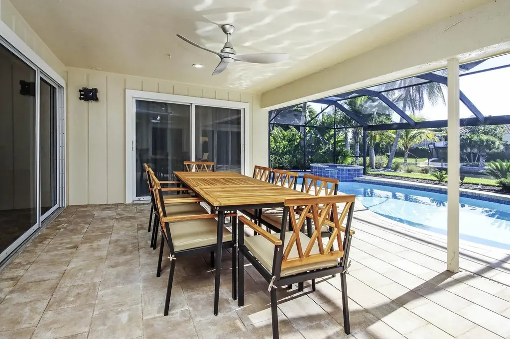 918 Kings Crown Drive Sanibel FL 33957