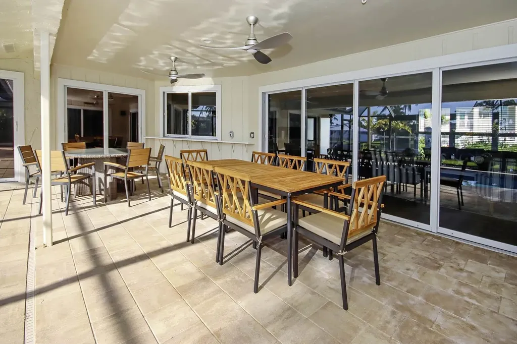 918 Kings Crown Drive Sanibel FL 33957
