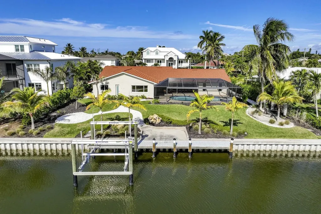 918 Kings Crown Drive Sanibel FL 33957