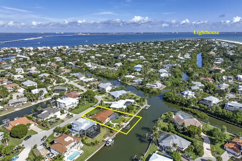 918 Kings Crown Drive Sanibel FL 33957
