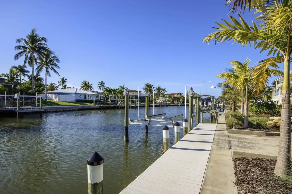 918 Kings Crown Drive Sanibel FL 33957