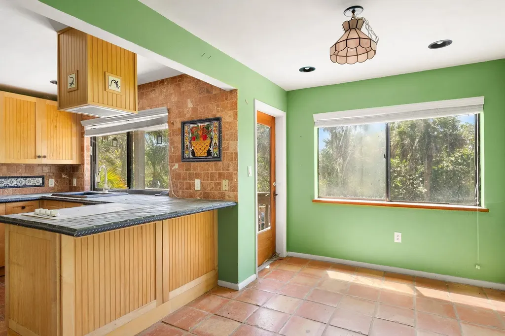 1866 Ardsley Way Sanibel FL 33957