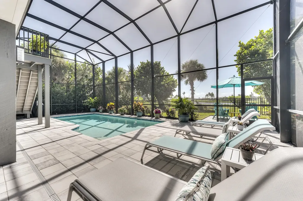 9056 Mockingbird Drive Sanibel FL 33957