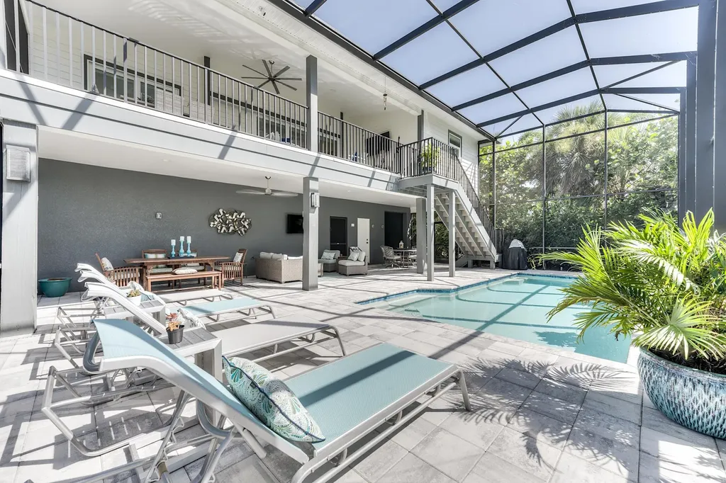 9056 Mockingbird Drive Sanibel FL 33957