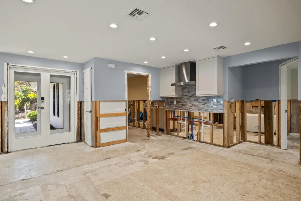 734 Anchor Drive Sanibel FL 33957