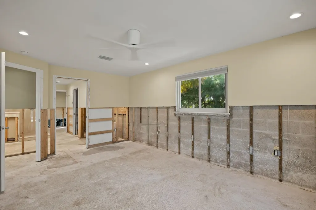 734 Anchor Drive Sanibel FL 33957