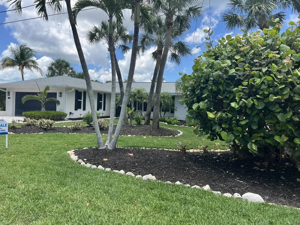 734 Anchor Drive Sanibel FL 33957