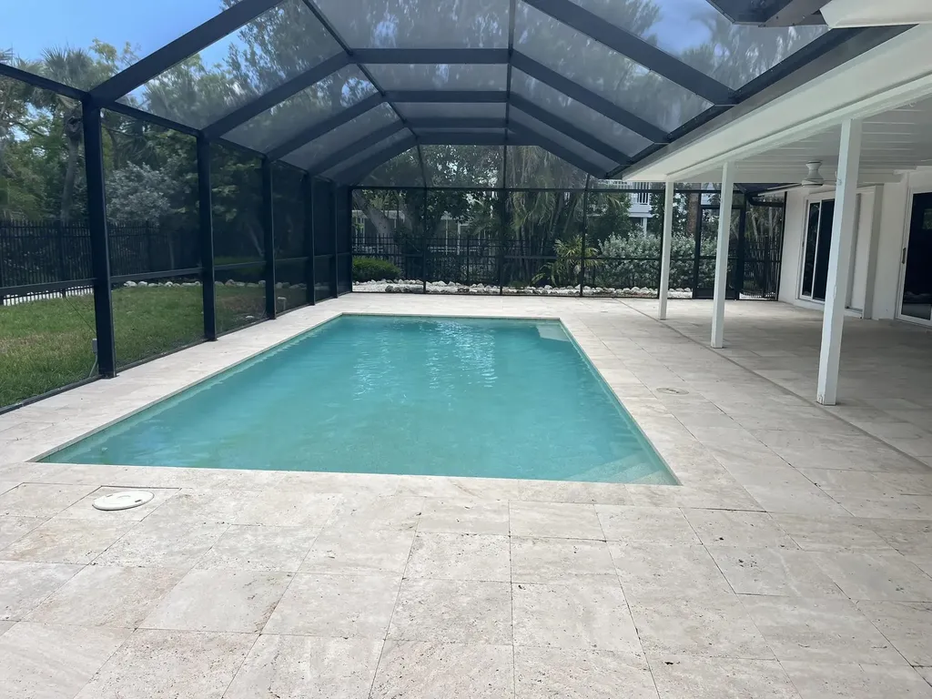 734 Anchor Drive Sanibel FL 33957