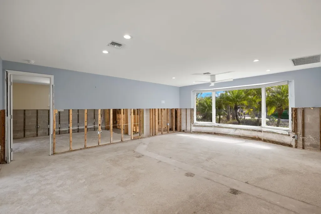 734 Anchor Drive Sanibel FL 33957