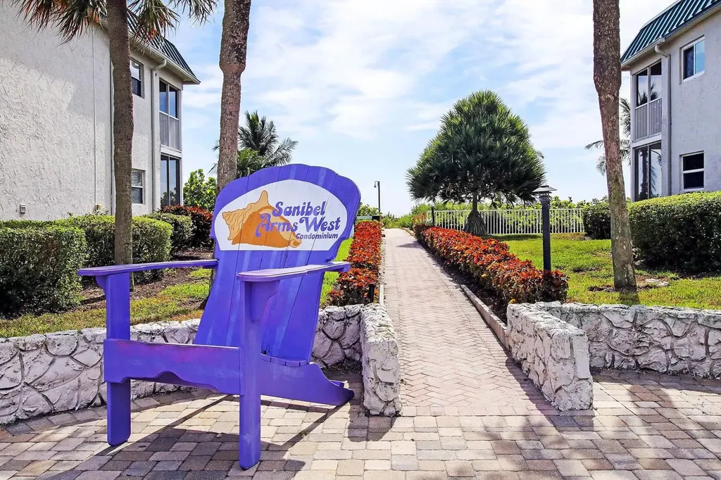 827 East Gulf Drive Sanibel FL 33957