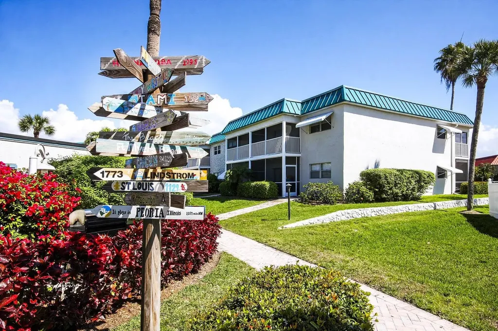 827 East Gulf Drive Sanibel FL 33957