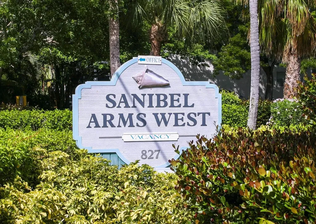827 East Gulf Drive Sanibel FL 33957