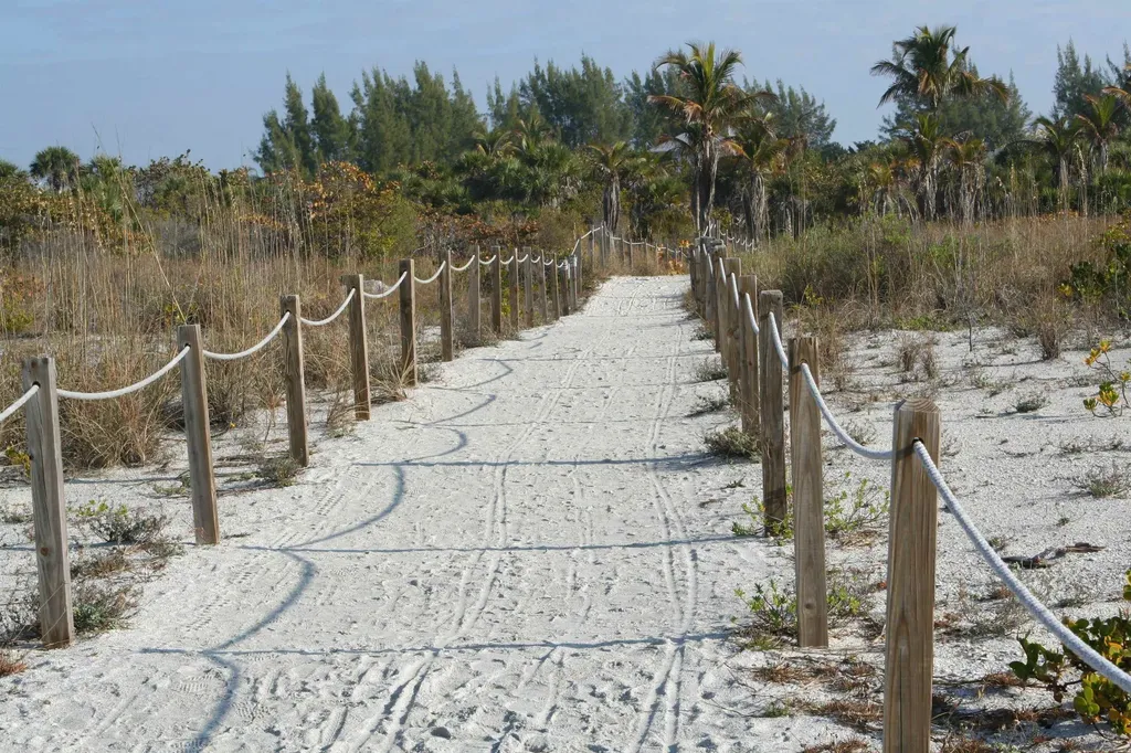 5117 Sea Bell Road Sanibel FL 33957