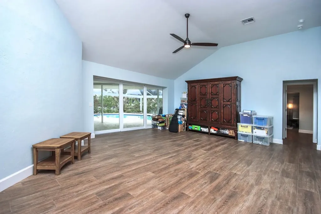 9436 Yucca Court Sanibel FL 33957