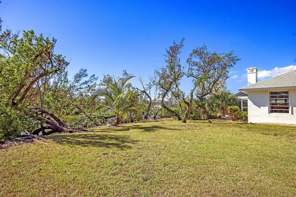 9436 Yucca Court Sanibel FL 33957