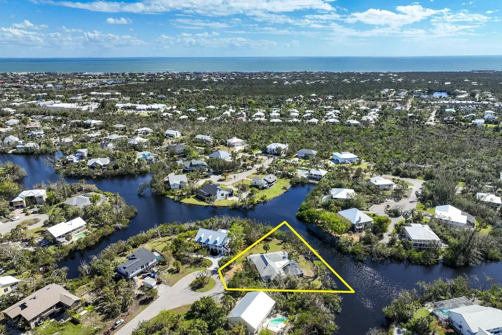 9436 Yucca Court Sanibel FL 33957