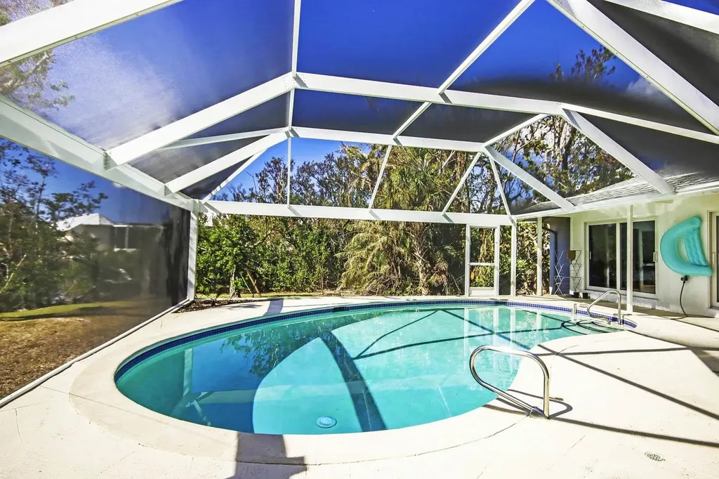 9436 Yucca Court Sanibel FL 33957