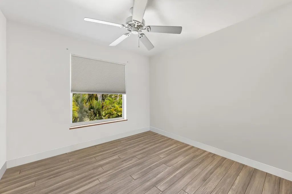 838/840 Rabbit Road Sanibel FL 33957
