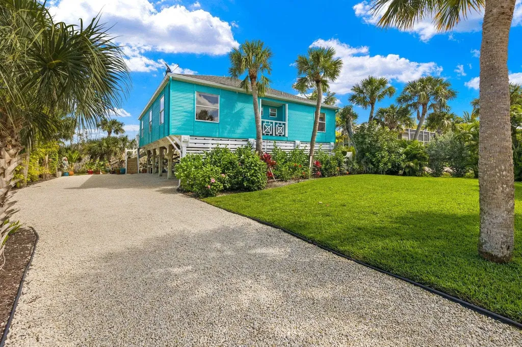 838/840 Rabbit Road Sanibel FL 33957