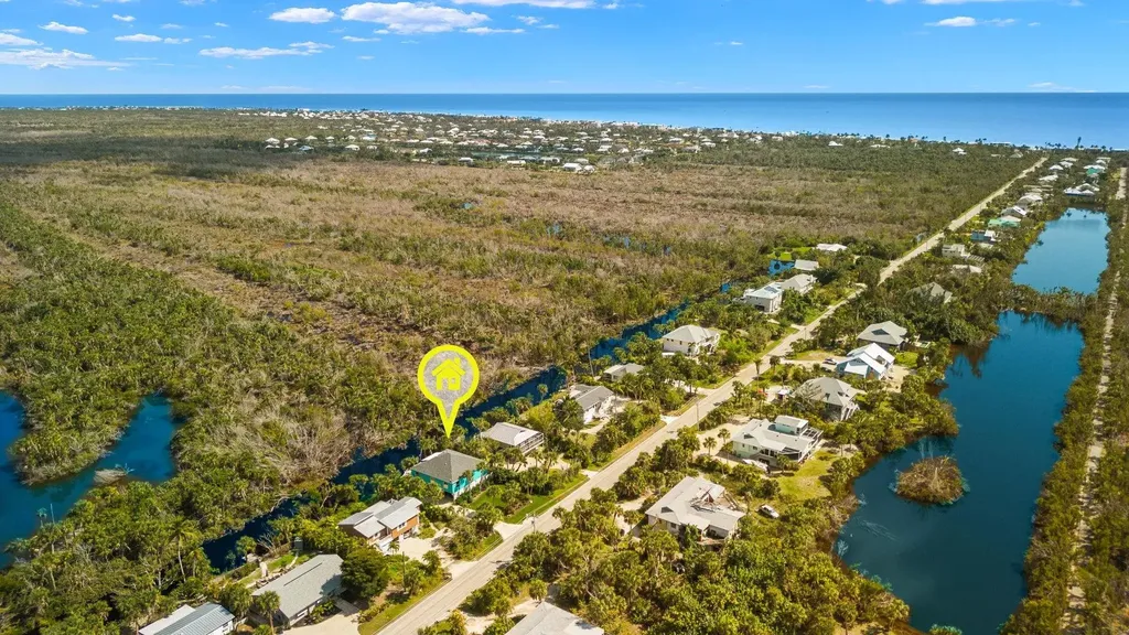 838/840 Rabbit Road Sanibel FL 33957